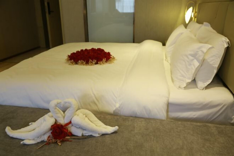 Bedroom 3, Xijian Hotel, Baoji