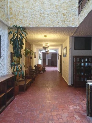Others 5, Hotel Compostella, Paipa