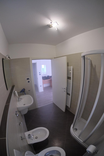 Bathroom 1, B&B DIVINO, Trento