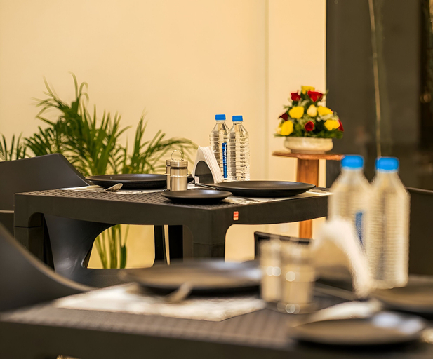 Food & Drinks 5, The Havelock Hotel, Vijay Nagar, Indore