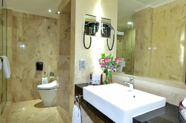 Bathroom 6