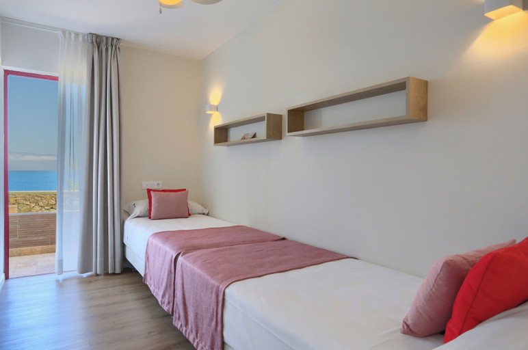 Bedroom 3, Atalaya de Jandía by LIVVO, Las Palmas
