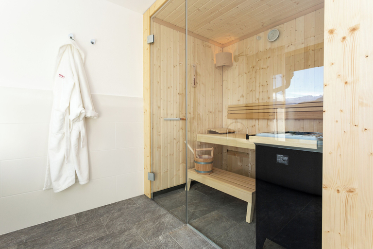 Bathroom 4, Granpanorama Hotel StephansHof, Bolzano