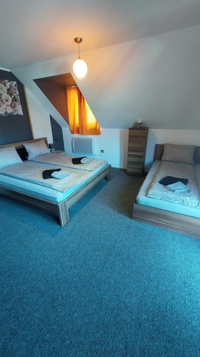 Others 5, Morrison Apartments, Miercurea Ciuc