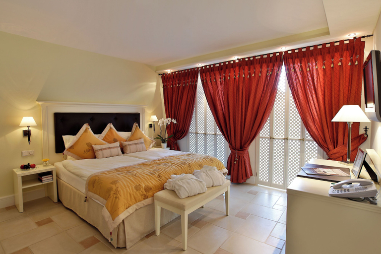 Bedroom 3, Boutiquehotel La Casa, Tübingen