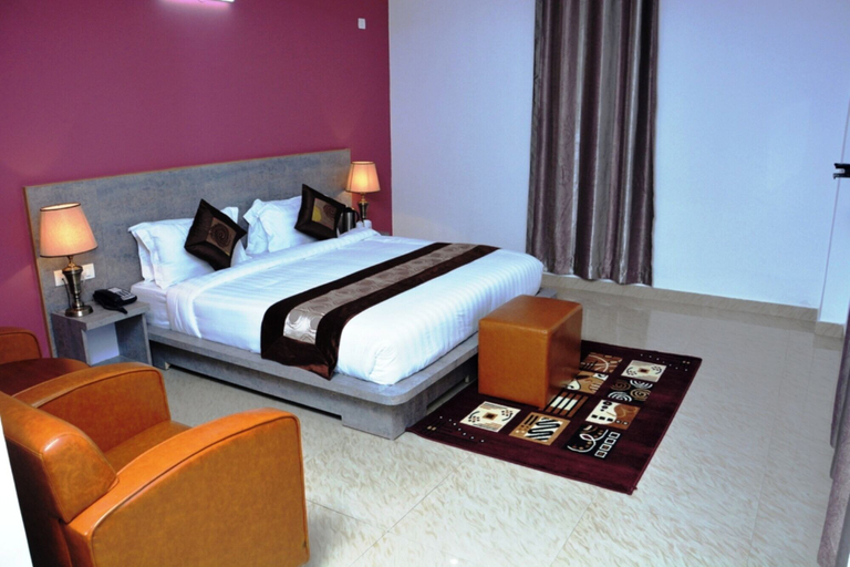 Bedroom 2, Hotel Shiva Sanctuary, Kangra
