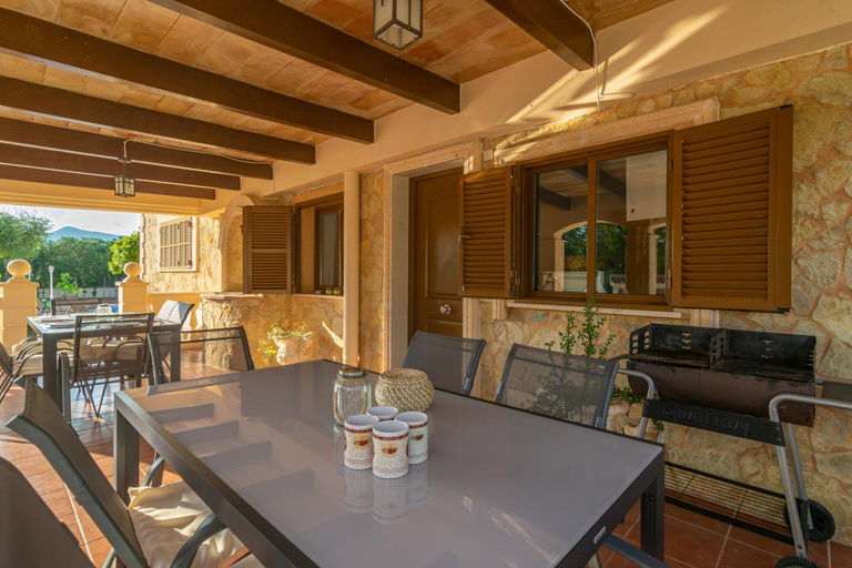 Others 4, VILLA ARHU, Baleares