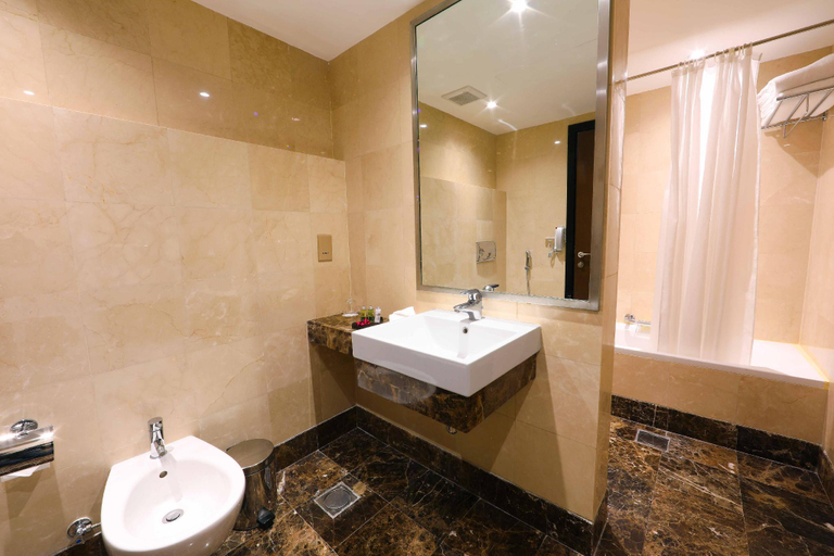 Bathroom 4, Number One Tower Suites Hotel, Dubai