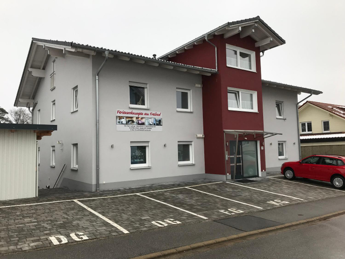 Ferienwohnung am Freibad, Straubing-Bogen