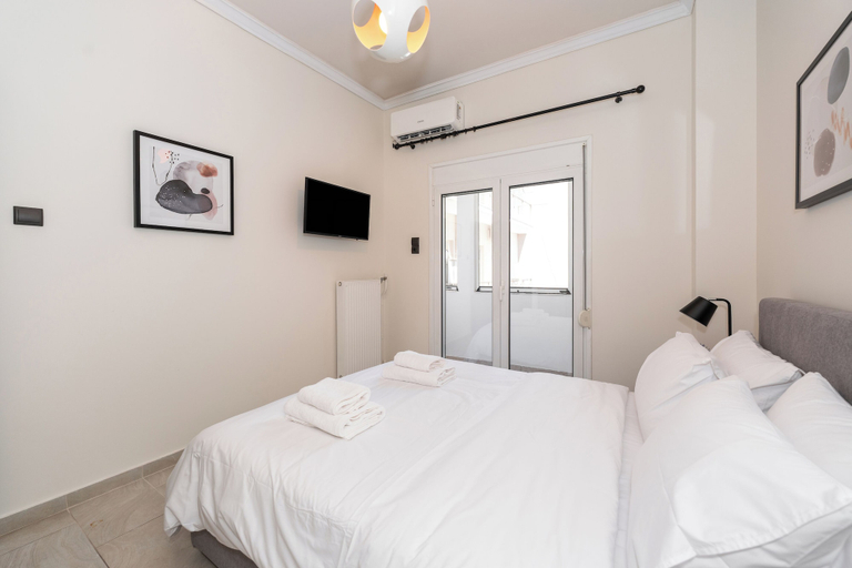 Bedroom 3, Modern Apartment in Thiseio with Balcony, Attica