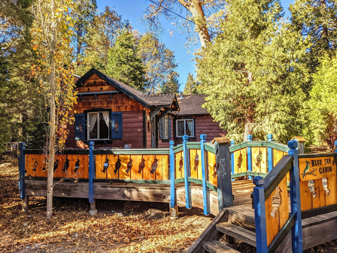 Exterior & Views 2, Arrowhead Pine Rose Cabins, San Bernardino