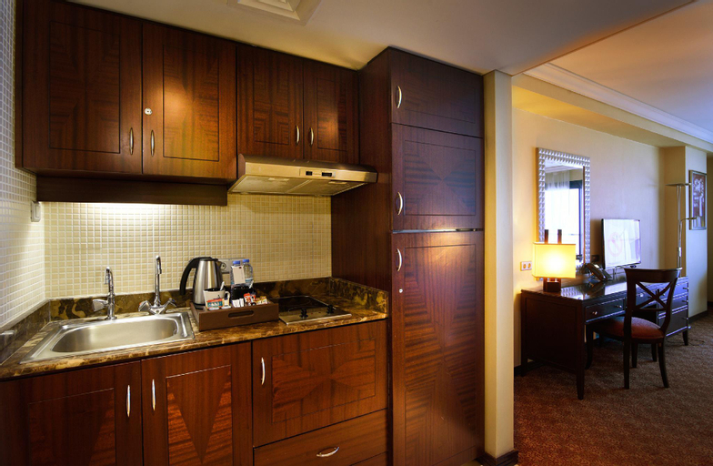 Dining Room 1