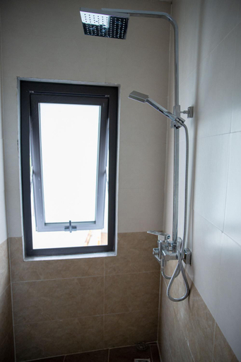 Bathroom 5, Alaya 10 Apartment, Ba Đình