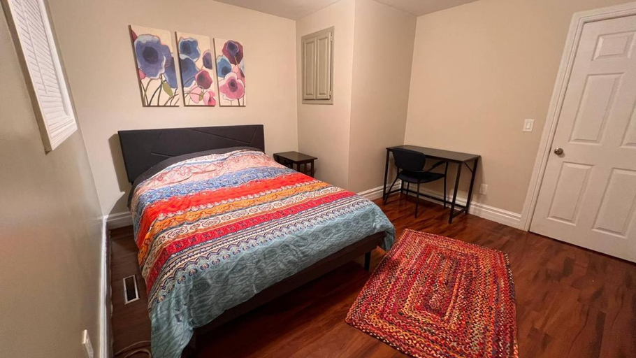 Others 5, Affordable Downtown Private Rooms, Essex