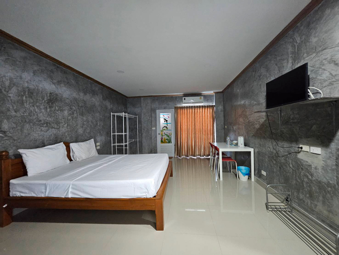 Bedroom 27