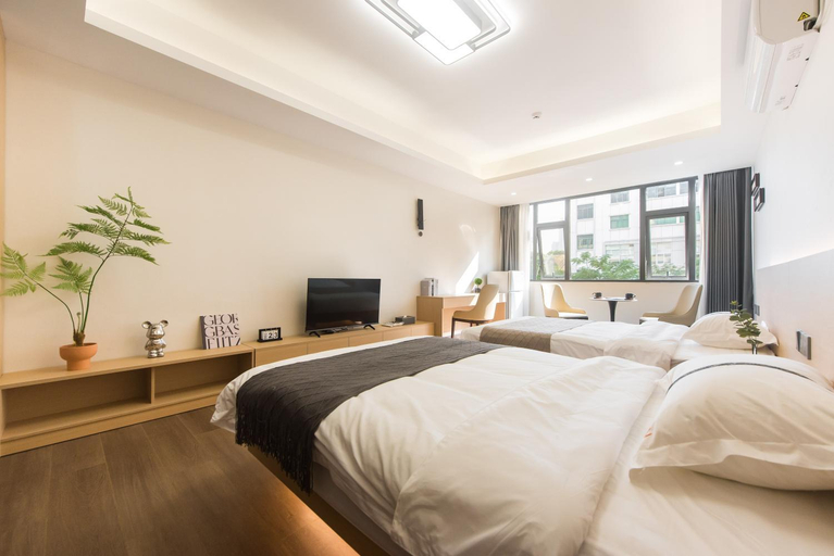 Bedroom 12