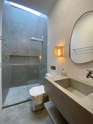 Bathroom, Lotus Patacho, Porto de Pedras