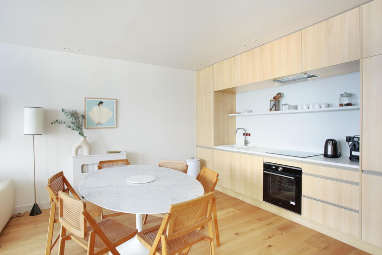 Others 3, Residence in the center of Paris by Studio prestige, Paris