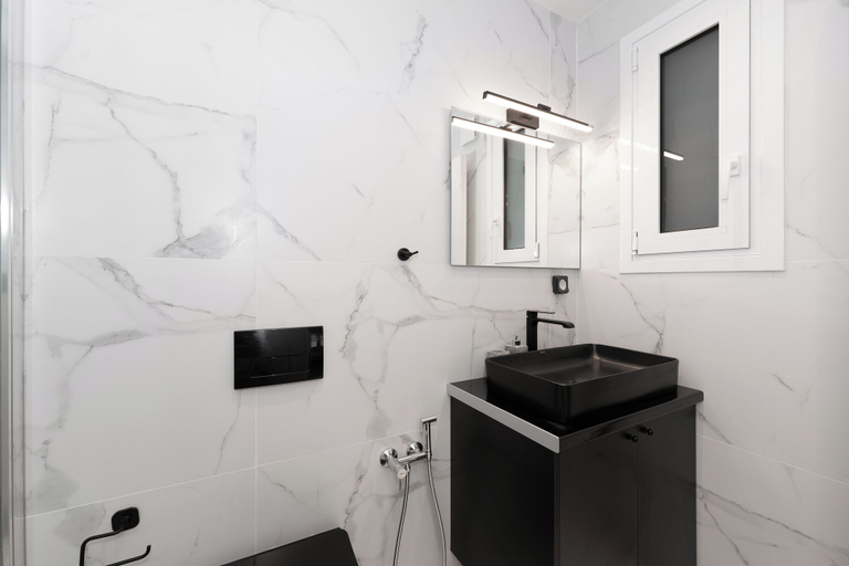 Others 3, Kolonaki Elegant Apartment with Balcony, Attica