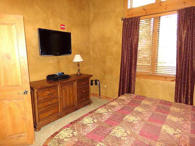 Bedroom 2, TLGM The Timbers 1 Bed 2 Bath, Summit
