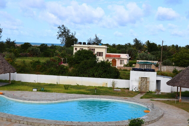 Sport & Beauty 4, Lux Suites Kijani Beach Apartments, Malindi