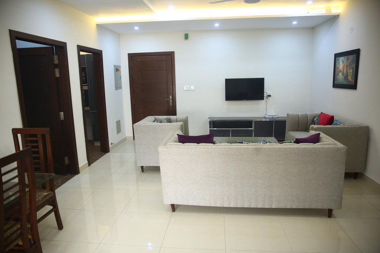Others 5, Gulberg Suites, Lahore