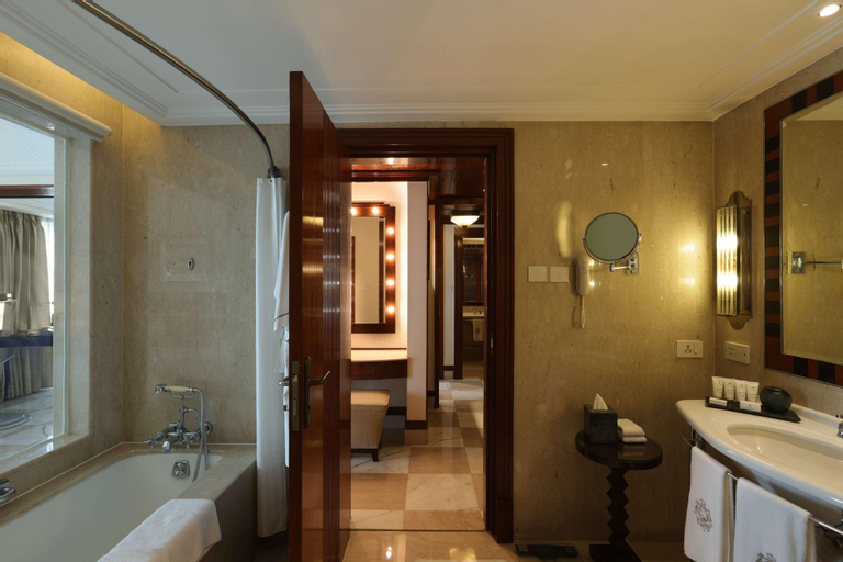 Bathroom 5