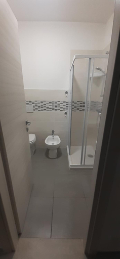 Bathroom 3, Il salice, Arezzo
