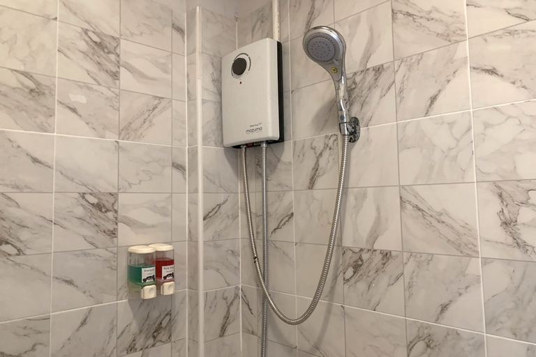Bathroom 3