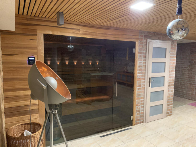 Sport & Beauty, Apartman s wellnes, Bratislava II