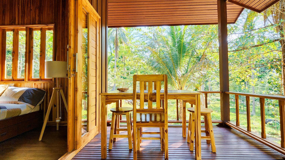 Bedroom 2, Baan Bhuwann Forest Chalet, Ko Phangan