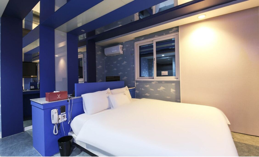 Bedroom 5, Songjeong V Hotel, Haeundae