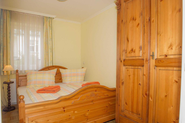 Bedroom 2, Stadt Residenz WE1 WE8 - 2 Reihe - Sauna im Haus, Vorpommern-Greifswald
