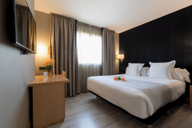Bedroom 3, Hotel Plaza Coruña, A Coruña