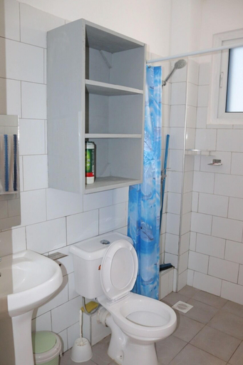 Bathroom 3, Lux Suites Kijani Beach Apartments, Malindi