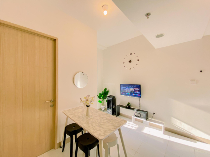 Others 2, Cozy 2BR at Tokyo Riverside PIK 2 Apartment By Travelio, Tangerang