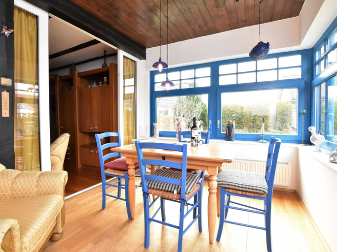 Others 5, Holiday Home With Terrace in Graal-muritz, Rostock