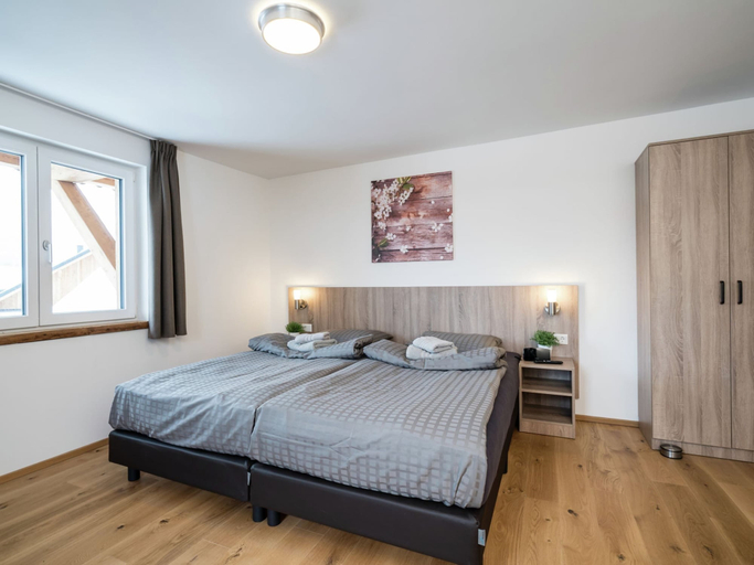 Bedroom 2, Premium Maisonette Near ski Resorts, Tamsweg