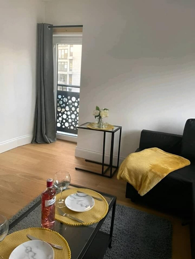 Others 5, City Centre Duplex Sleeps 4 H1, Kingston upon Hull