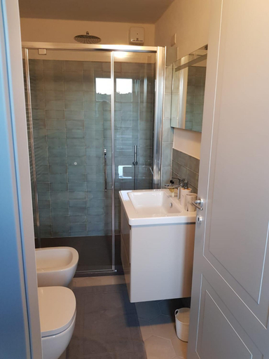Bathroom 3, Casa Vacanze Arma delle Manie, Savona