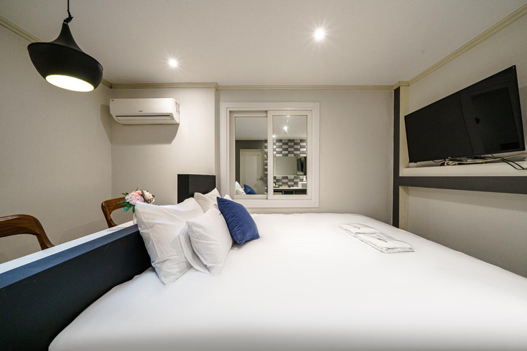Bedroom 2, WABA Classic Gwanganri , Suyeong