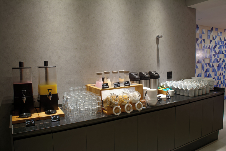 Food & Drinks 5, Golden Tower Express Nações Unidas by Fênix Hotéis, São Paulo
