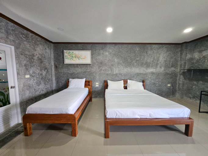 Bedroom 16
