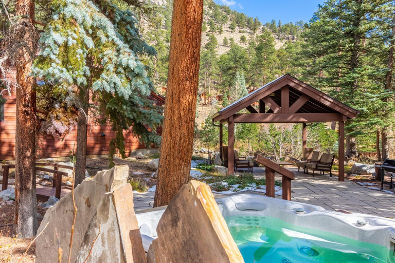 Sport & Beauty, Boulder Brook on Fall River, Larimer