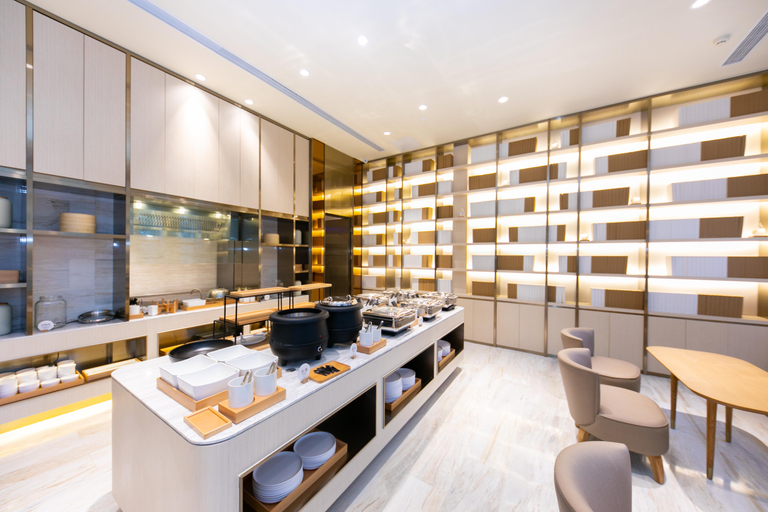 Food & Drinks 4, JI Hotel Xiangyang World Financial City, Xiangfan