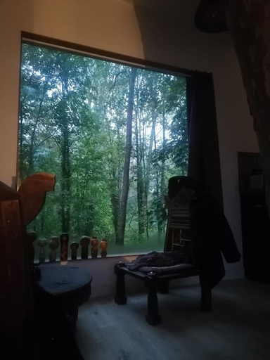 Others 3, La maison dans l'arbre, Yonne
