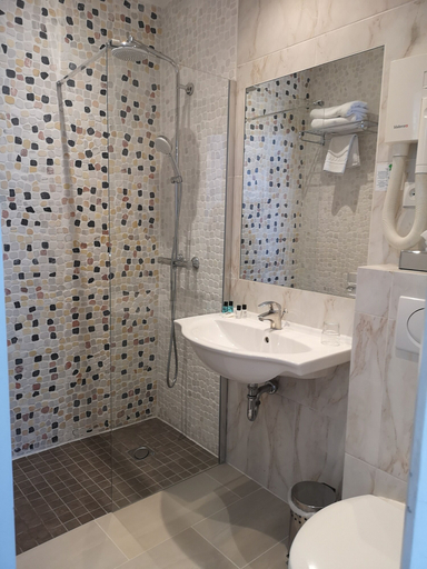 Bathroom 4, Hotel Boreal, Alpes-Maritimes