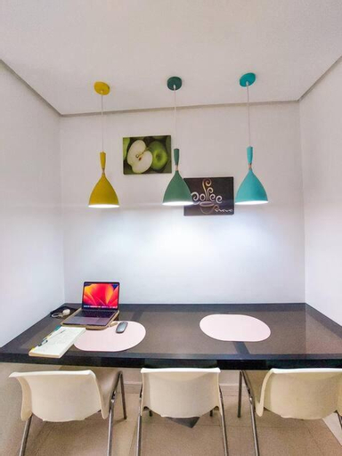 Dining Room 11