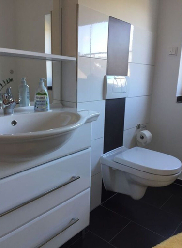 Bathroom 2, Holiday Apartment Everding, Münster