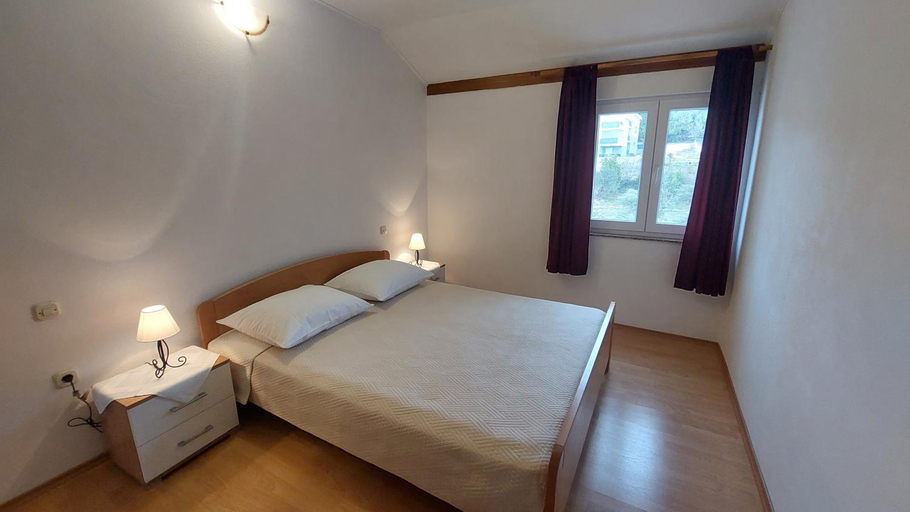 Others 3, Apartments Donadic I, Caska, Novalja